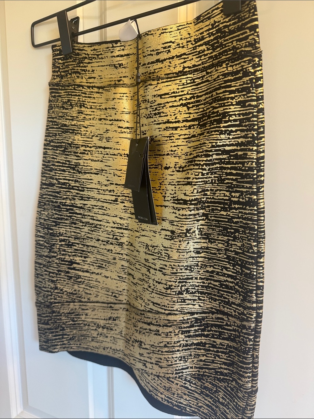 BCBGMaxAzria Gold and Black Bandage Skirt NWT XS